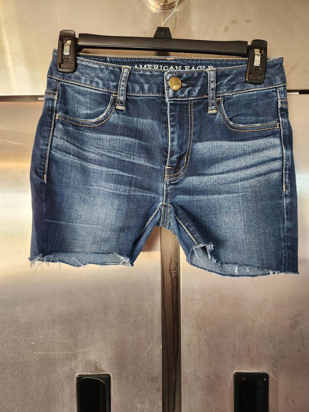 American Eagle Womens Denim Shorts Size 0 Dark Wash Super Stretch Frayed Hem